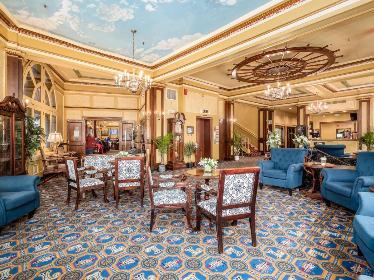  | Lafayette Hotel Marietta