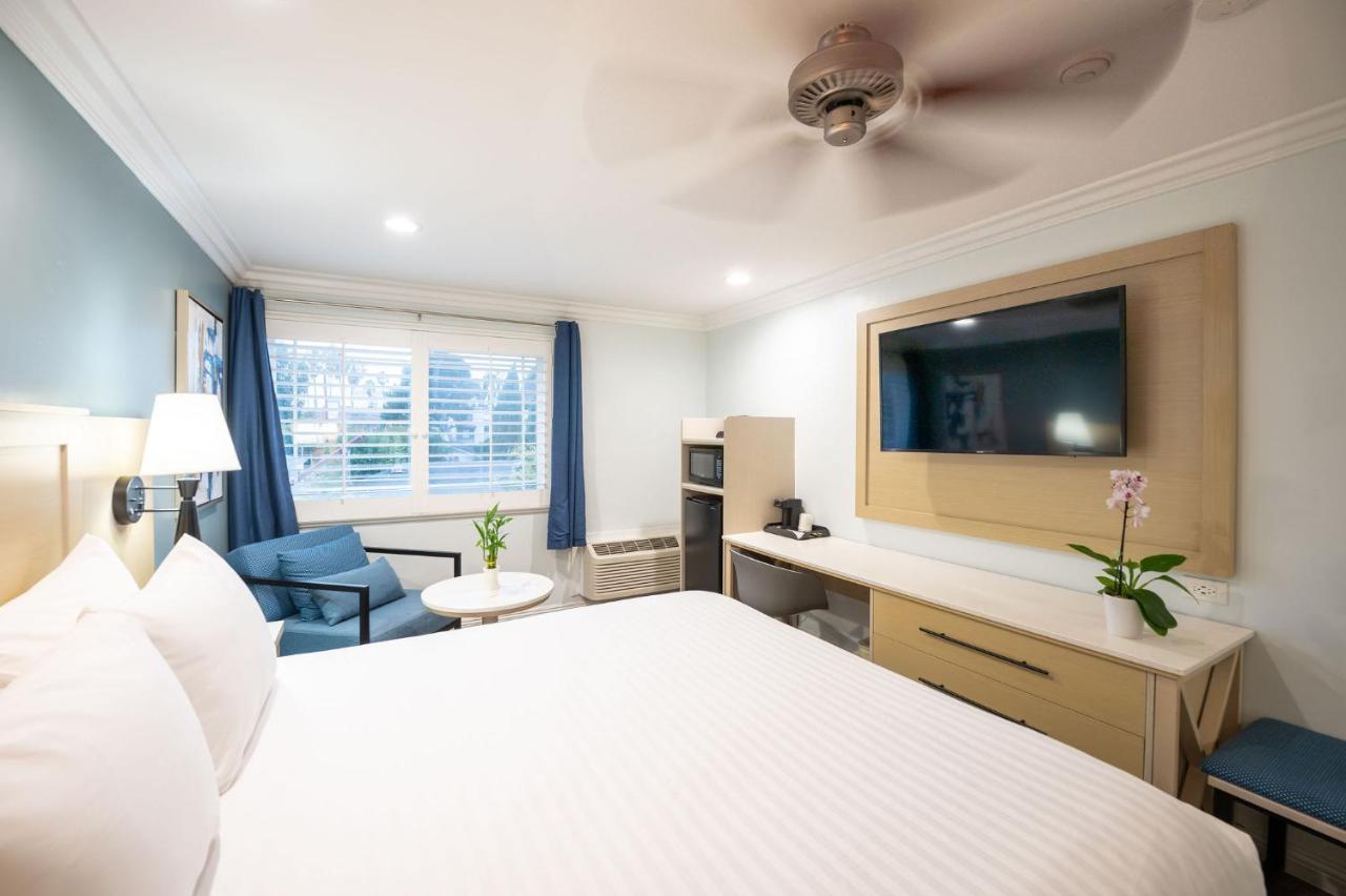 King Room - Non-Smoking at Ramada Limited Redondo Beach