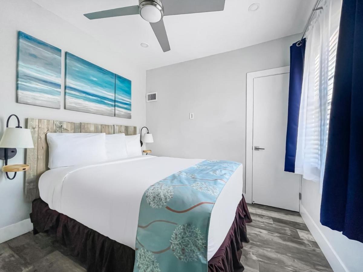 Superior Oceanfront King  at Hollywood Beach Hotels