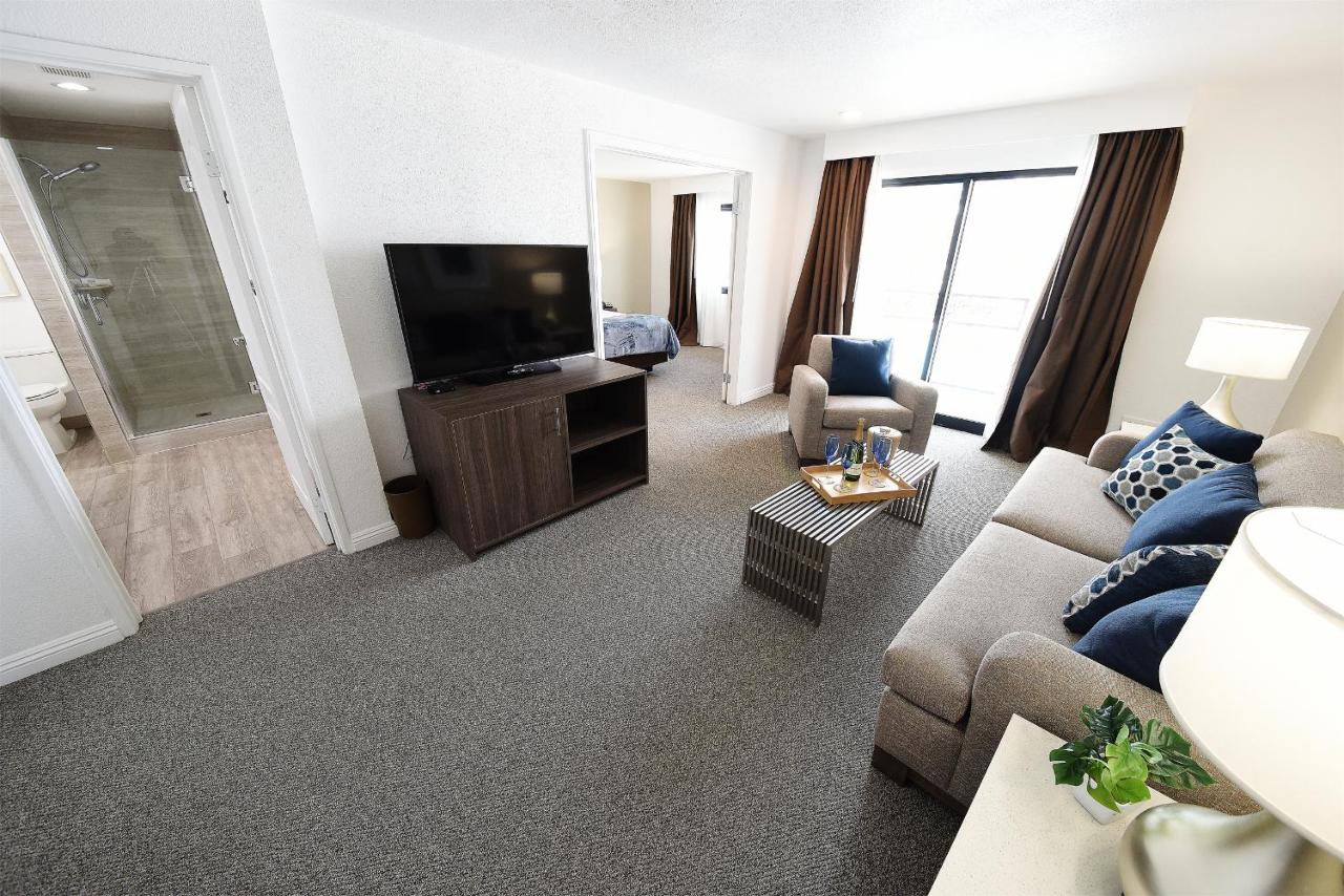 RKS SUPERIOR KING SUITE at Serene Vegas Boutique Hotel