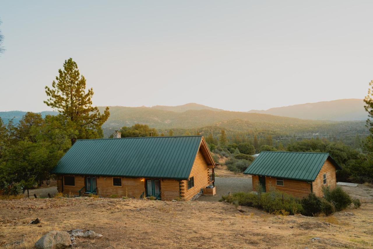 | Yosemite Charm by Casa Oso with spa and breathtaking views