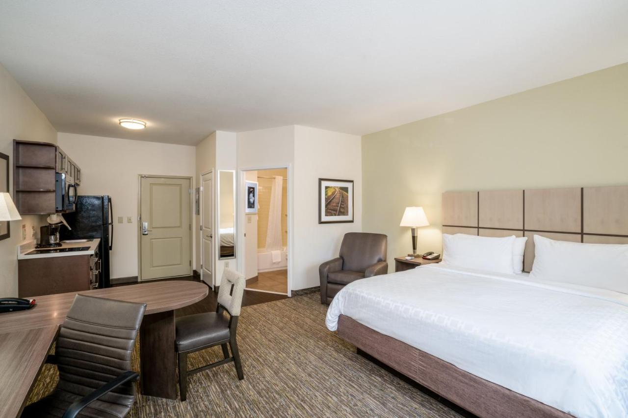 | Candlewood Suites Auburn, an IHG Hotel