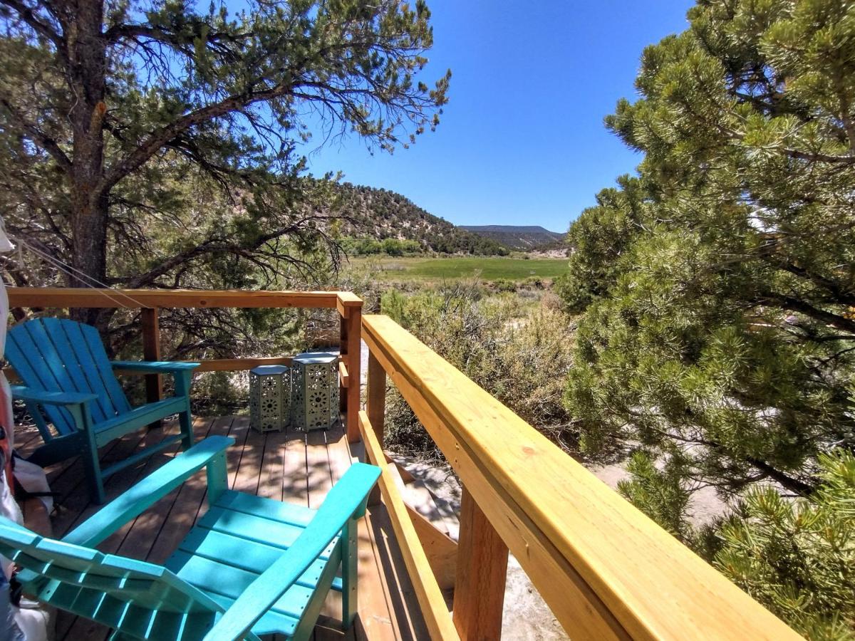 | Boulder Mountain Guest Ranch