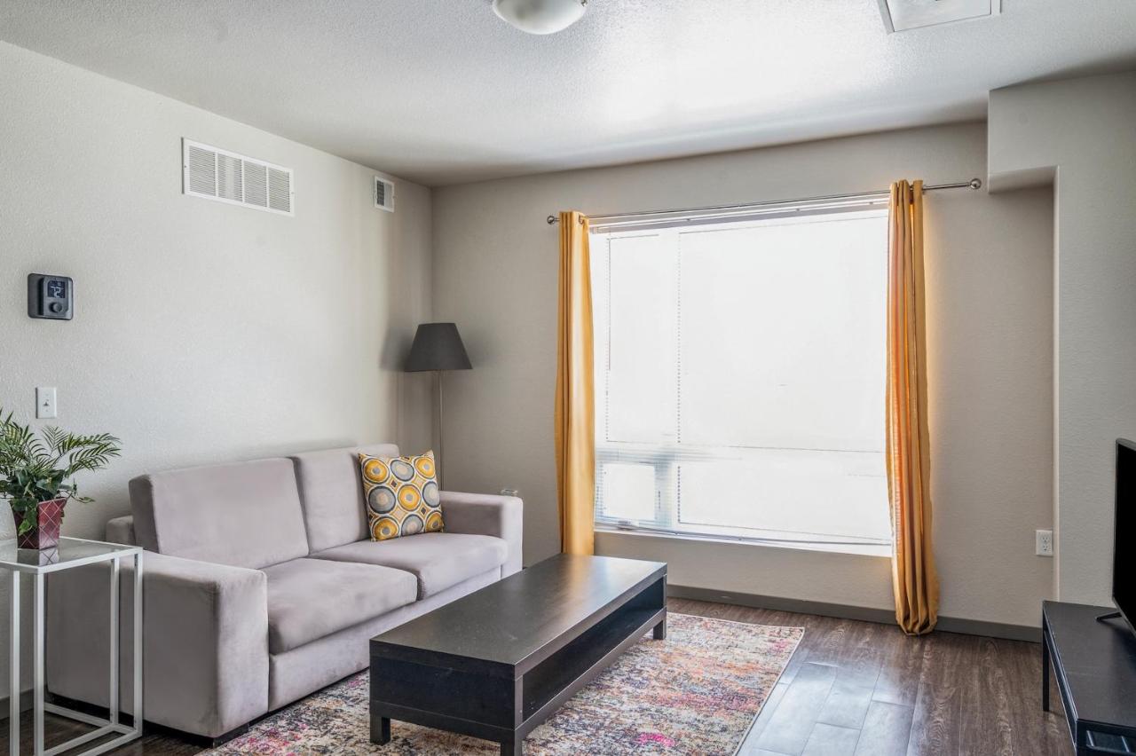 Two-Bedroom Apartment (Self Check-in with Virtual Front Desk) at Kasa University Avenue Minneapolis