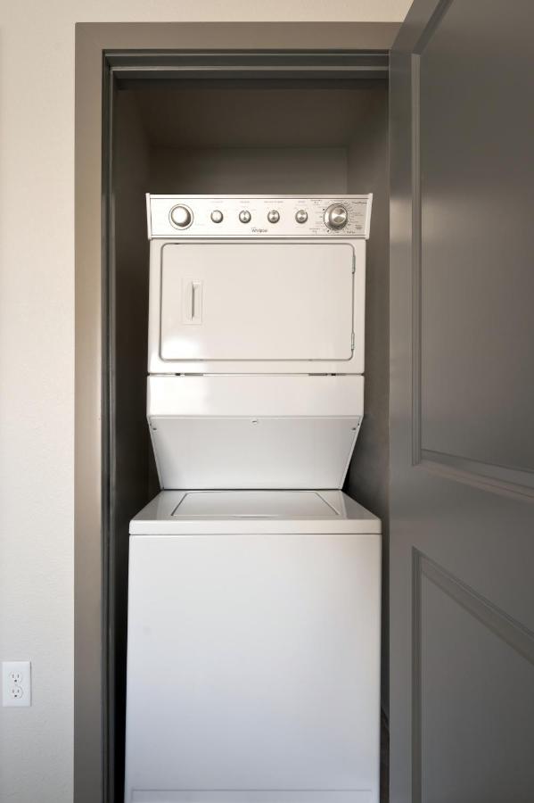 Two-Bedroom Apartment (Self Check-in with Virtual Front Desk) at Kasa University Avenue Minneapolis