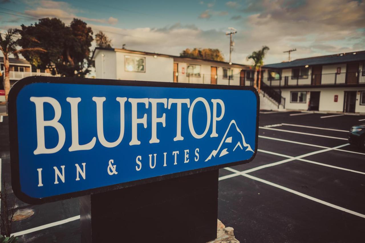  | Blufftop Inn & Suites - Wharf/Restaurant District