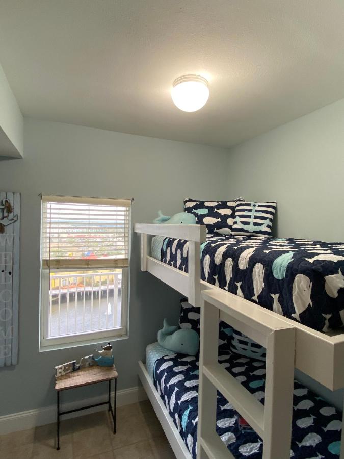 | Butze Beach house