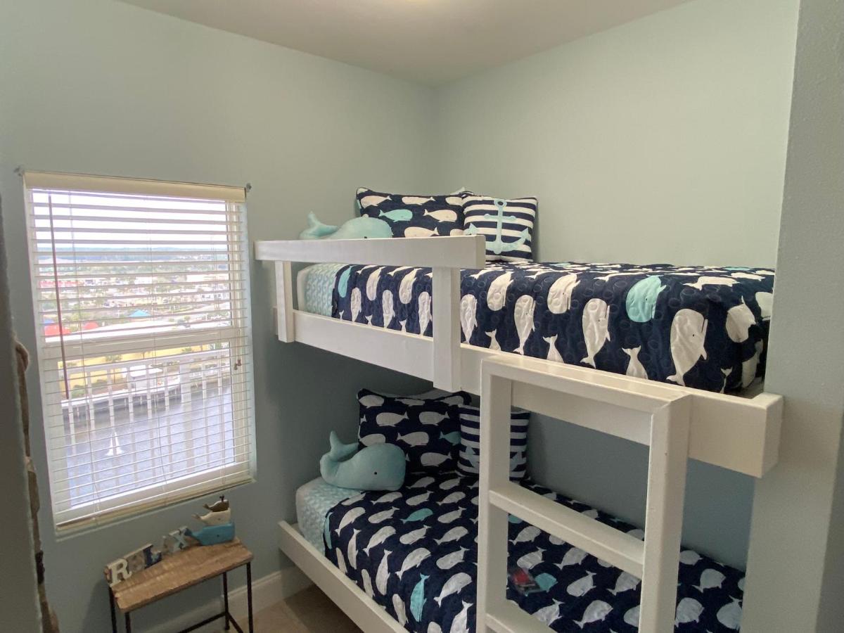 | Butze Beach house