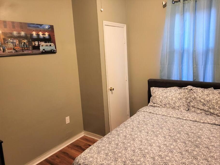 | Unbeatable Location*Close to everything*