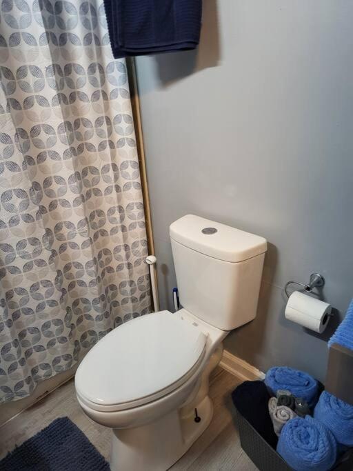  | Unbeatable Location*Close to everything*