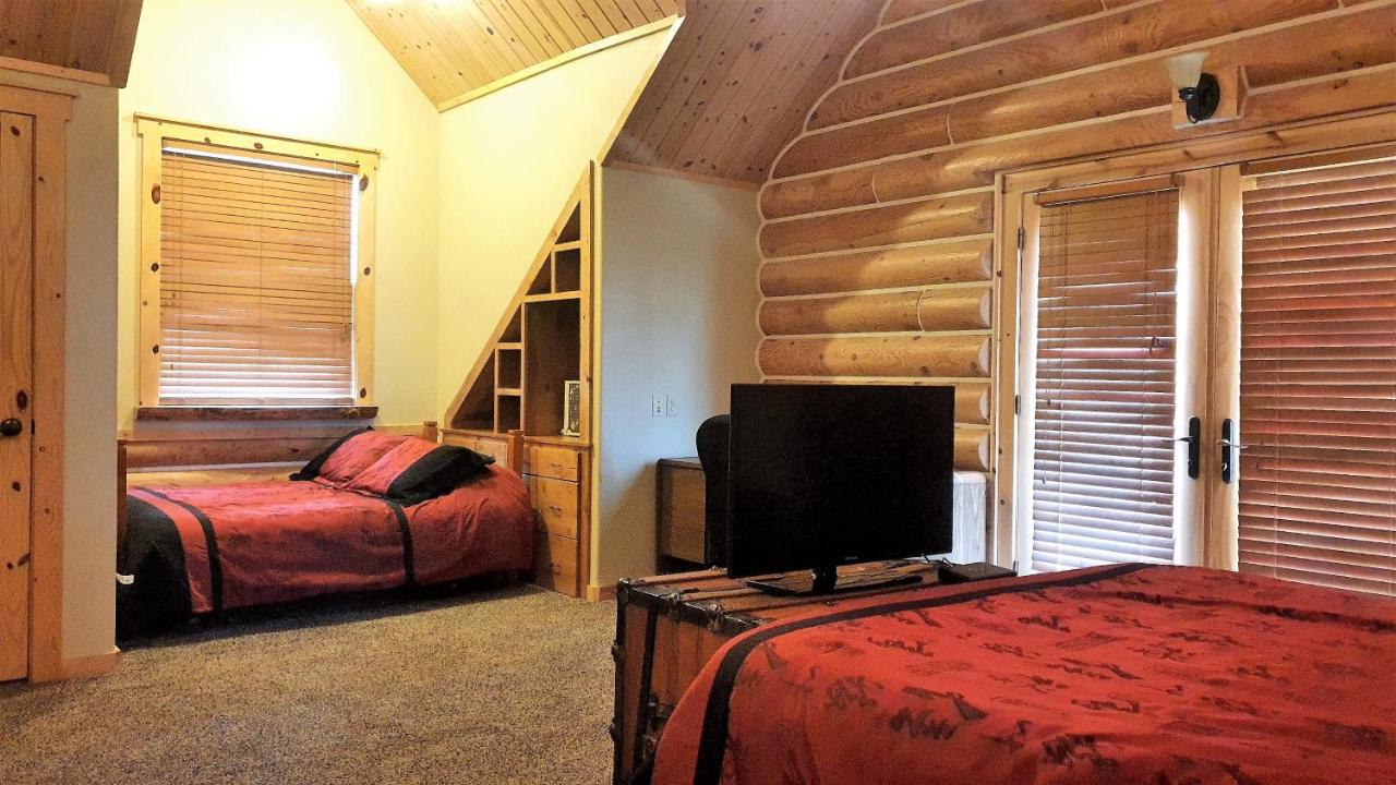  | Teton Hostel HideAway
