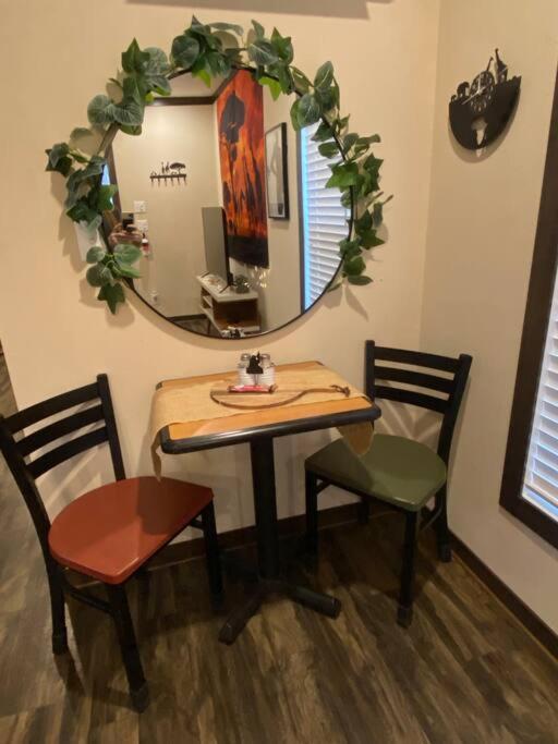 | African Safari Tiny House @ Lake Bastrop
