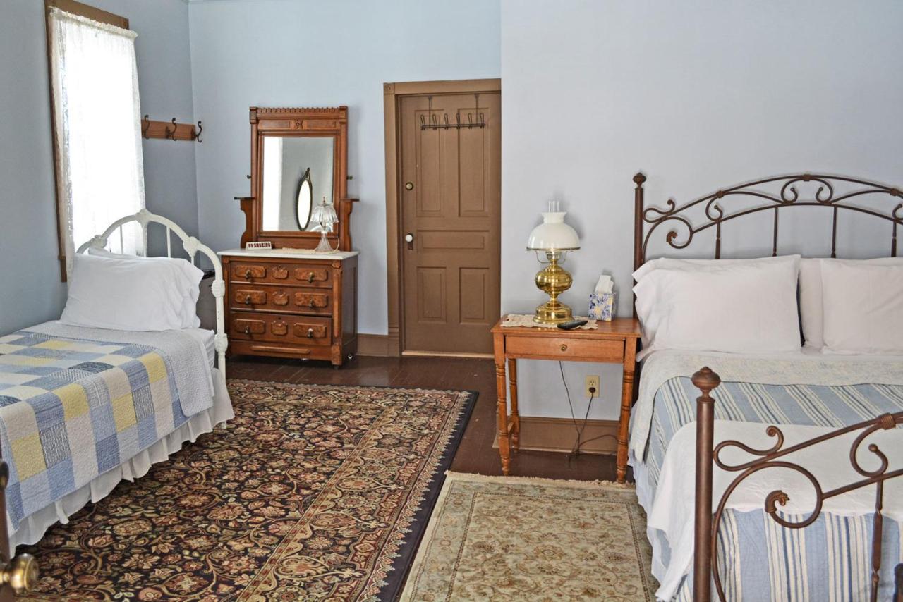 | Backwoods Bed and Bath