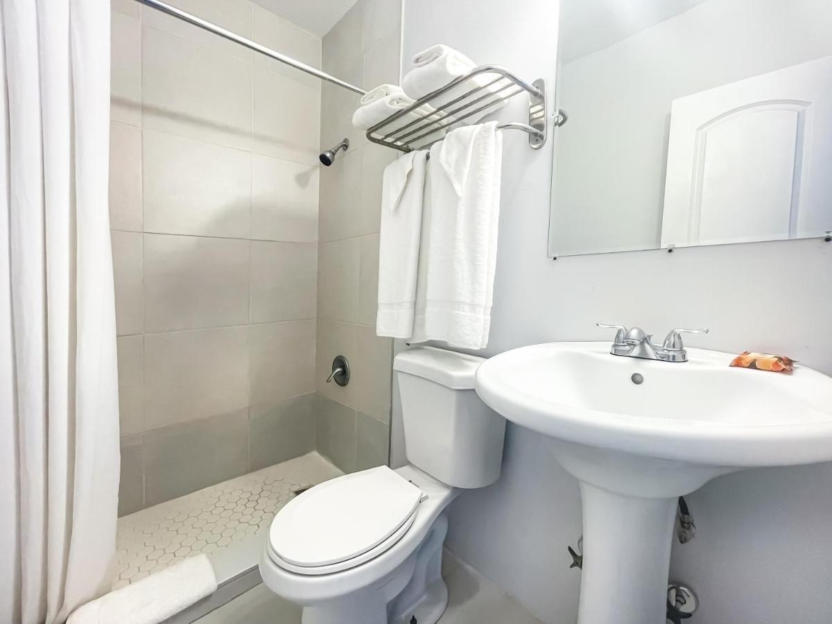 Studio Oceanfront at Hollywood Beach Hotels