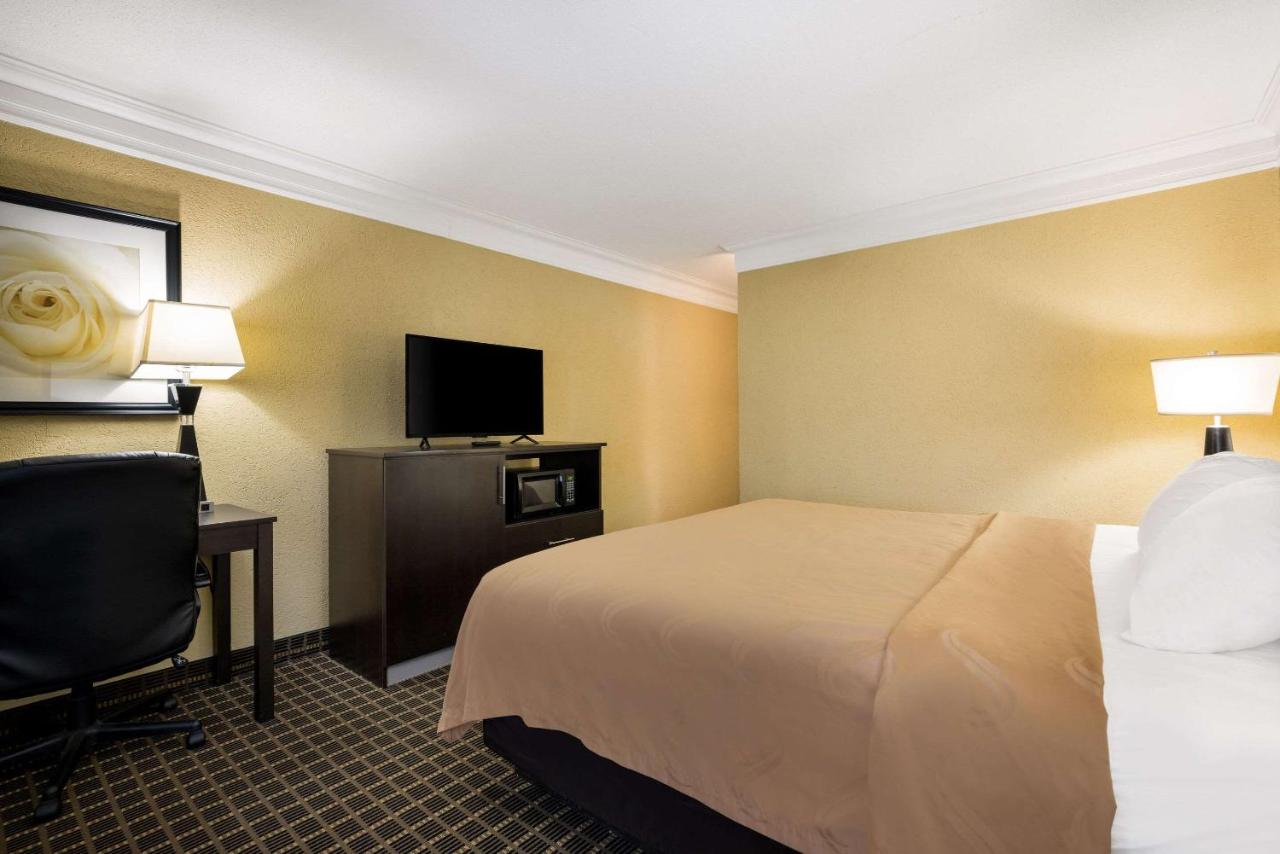  | Quality Inn and Suites Fairgrounds - Syracuse