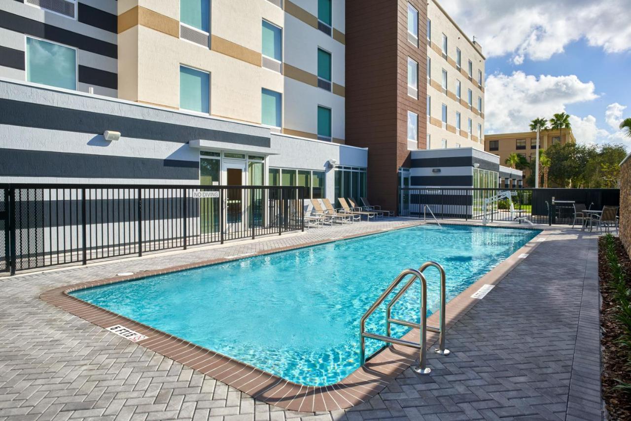  | Fairfield by Marriott Inn & Suites West Palm Beach