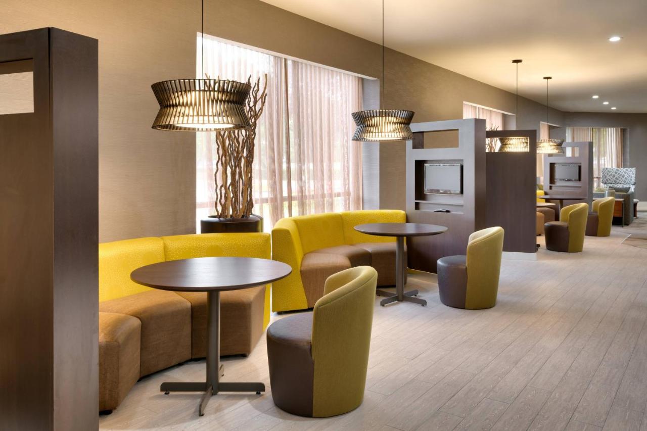  | Courtyard by Marriott Charlotte Airport/Billy Graham Parkway
