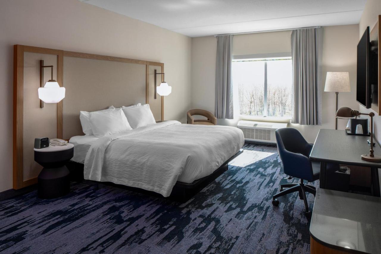 | Fairfield by Marriott Inn & Suites Somerset