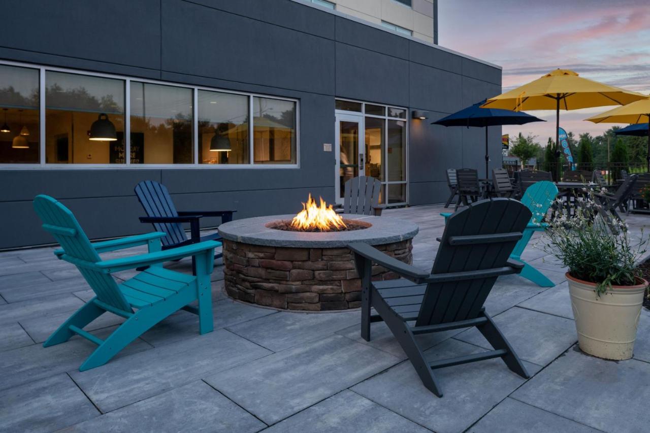 | Fairfield by Marriott Inn & Suites Somerset