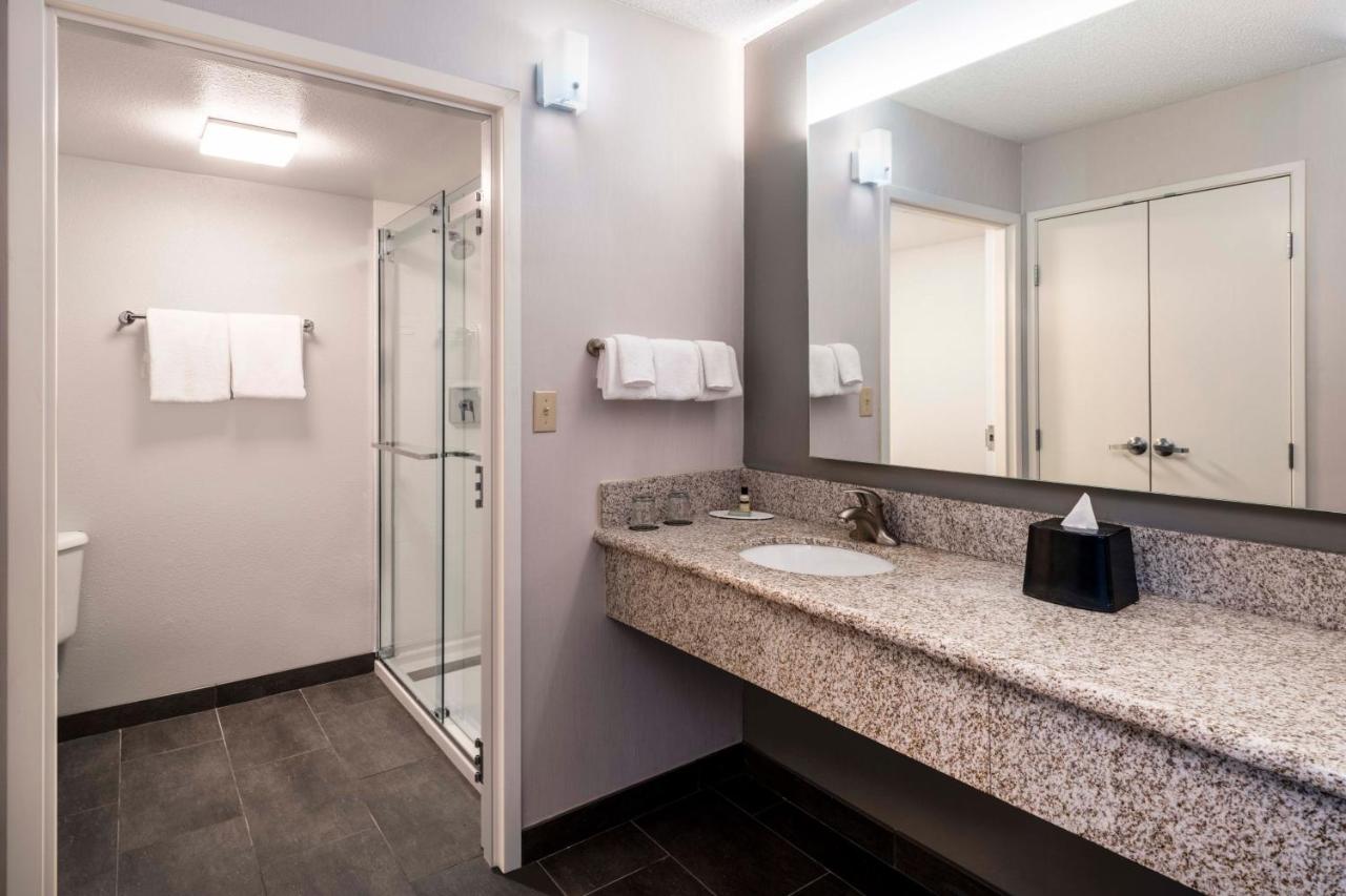 | Courtyard Denver Southwest/Lakewood