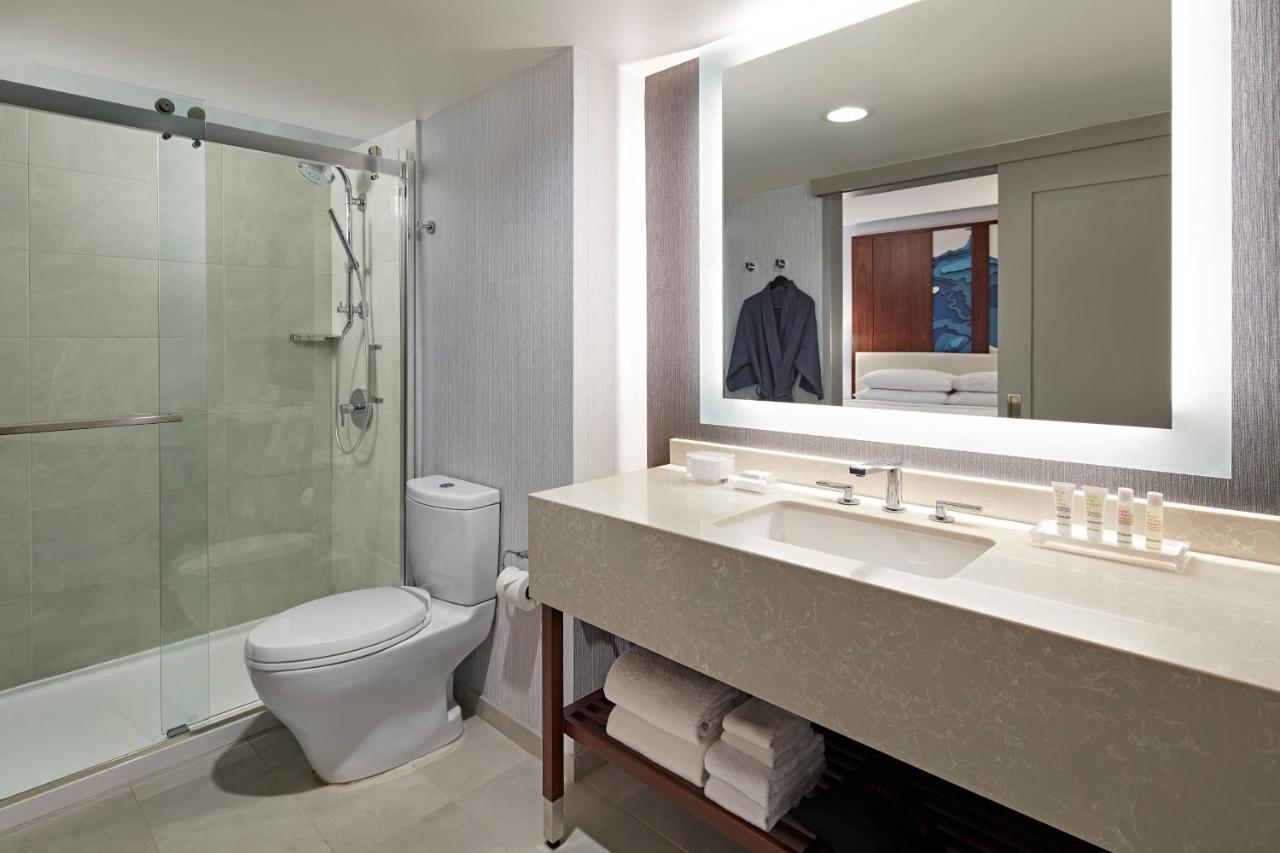 One-Bedroom King Suite with Sofa Bed at San Mateo Marriott San Francisco Airport
