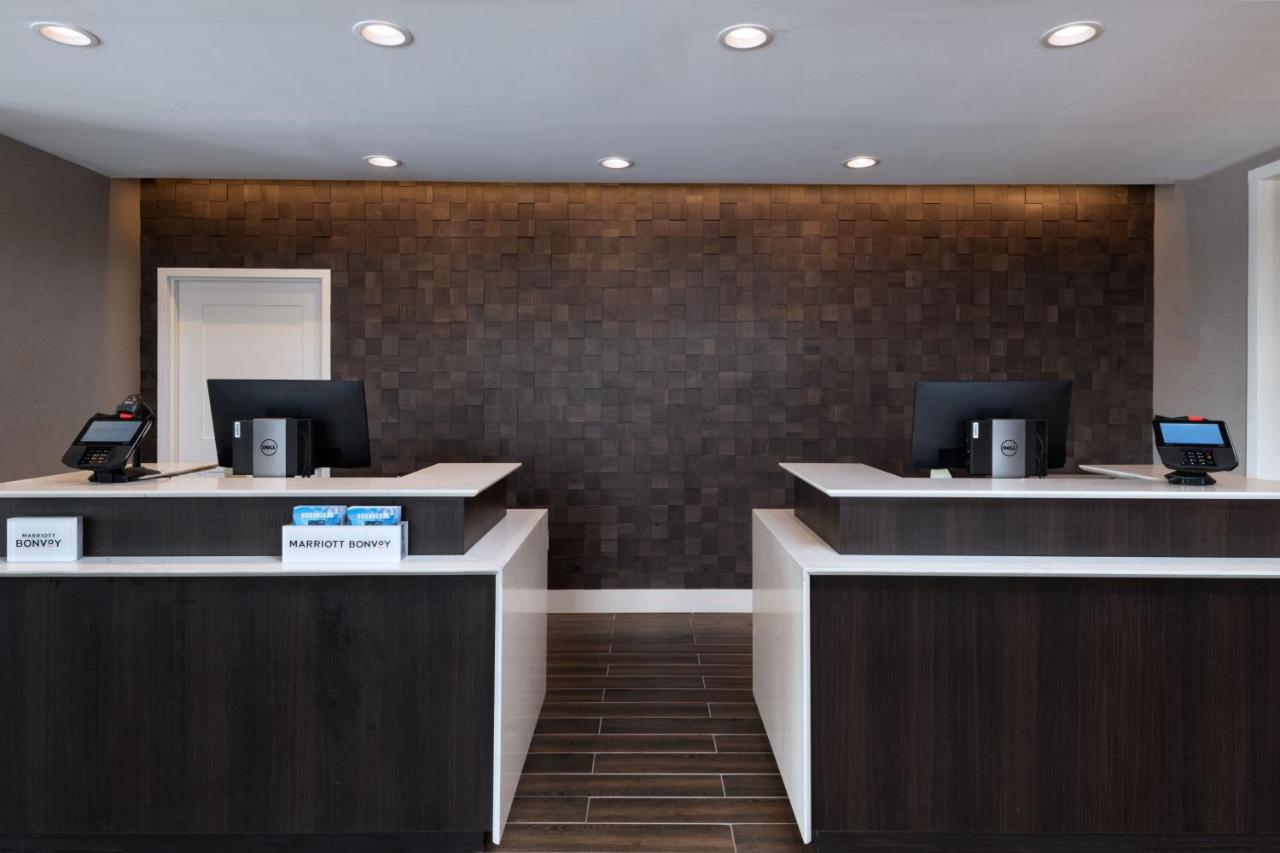 | Residence Inn New Brunswick Tower Center Blvd.