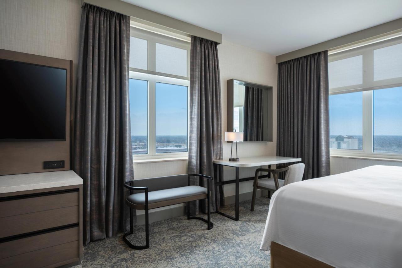 King Room at The Westin Chicago Lombard