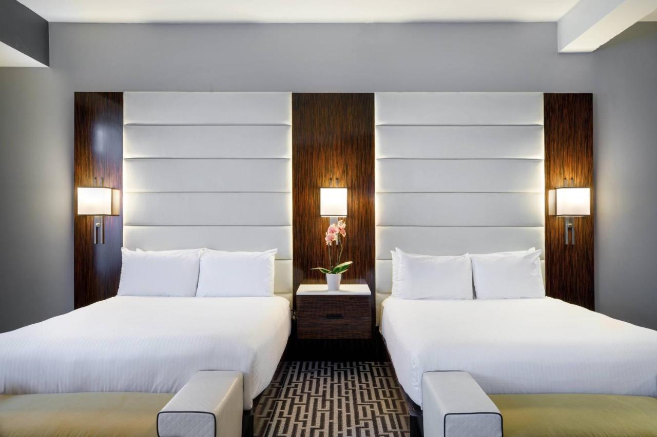 Guest room, 2 Queen, City view at Hotel Metro, Autograph Collection