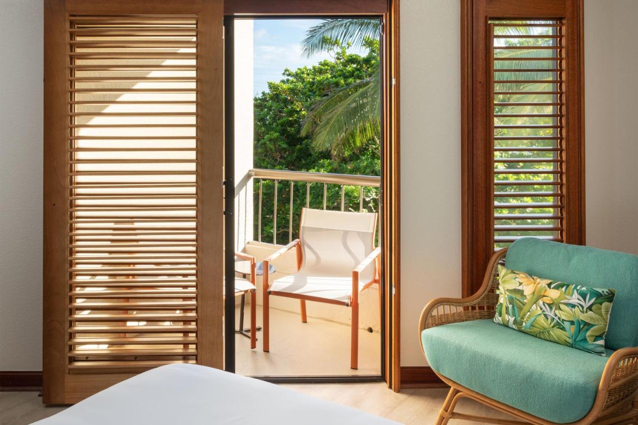 Standard Room with Garden View at Sheraton Kauai Coconut Beach Resort