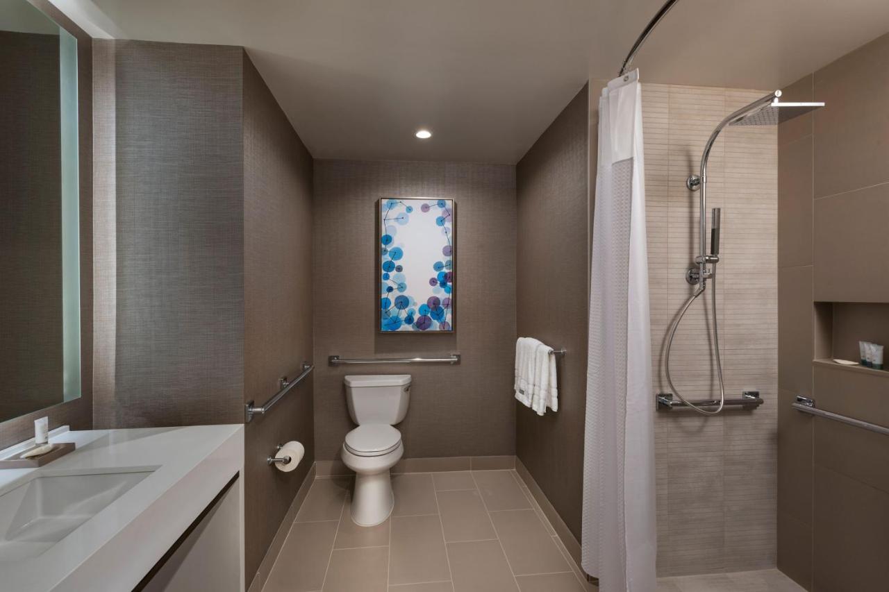 Traditional 2 Queen, Guest room, 2 Queen at The Westin Irving Convention Center at Las Colinas