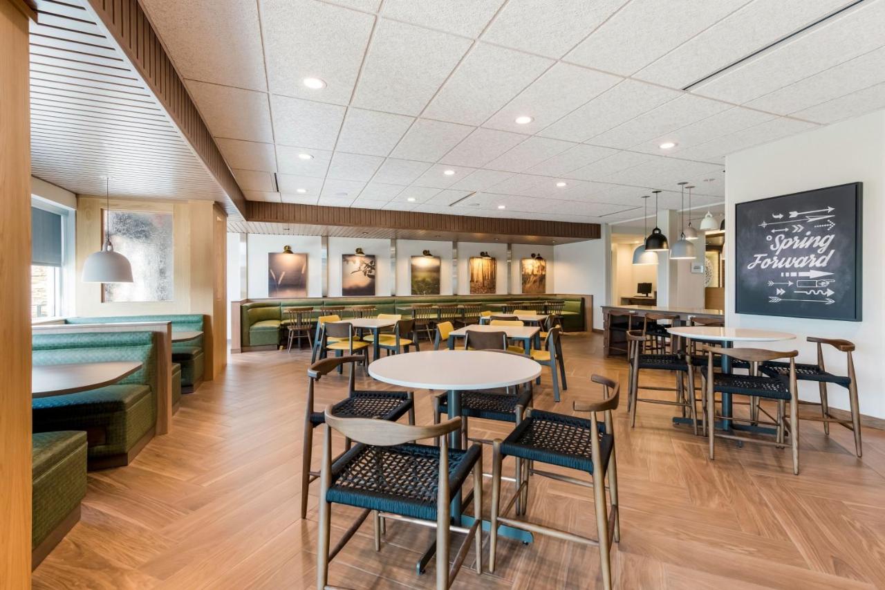 | Fairfield by Marriott Inn & Suites Columbus Canal Winchester