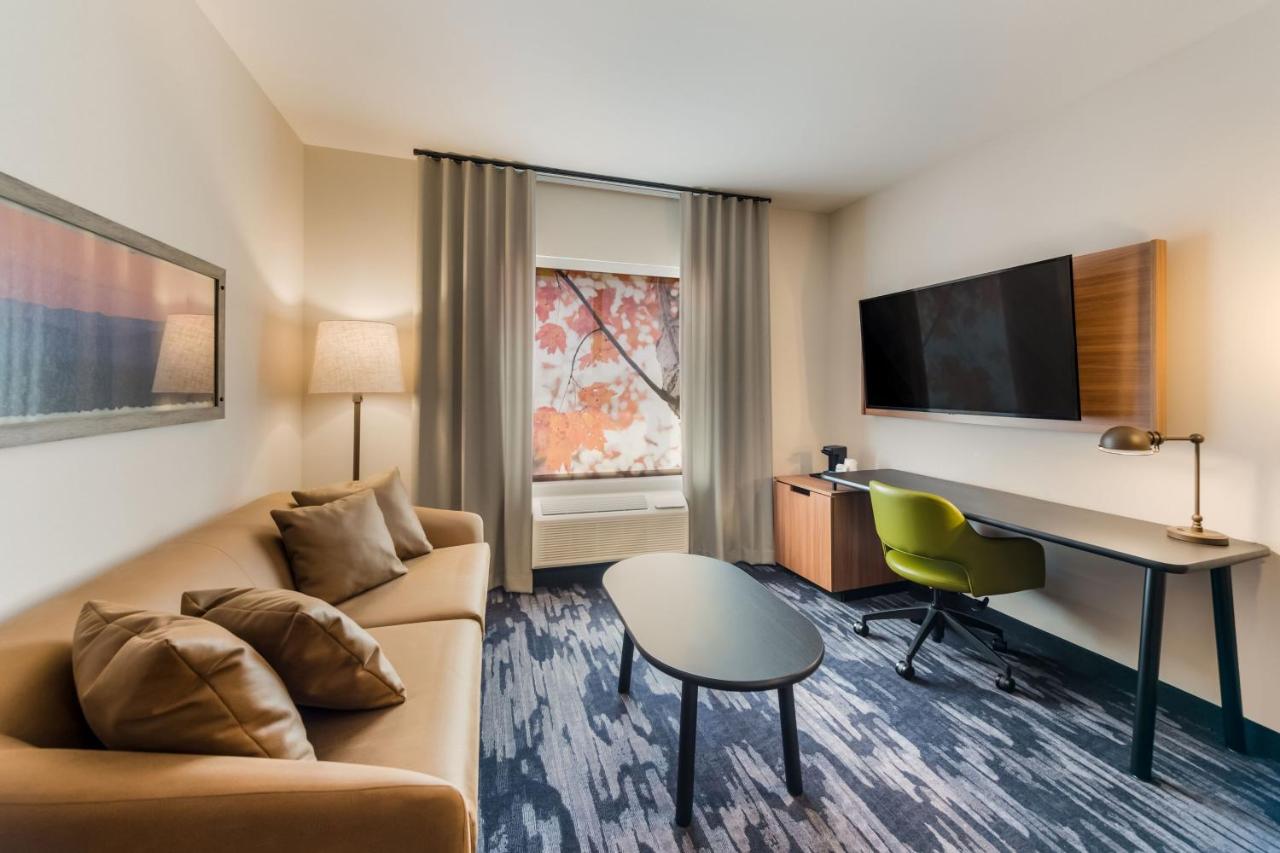 | Fairfield by Marriott Inn & Suites Columbus Canal Winchester