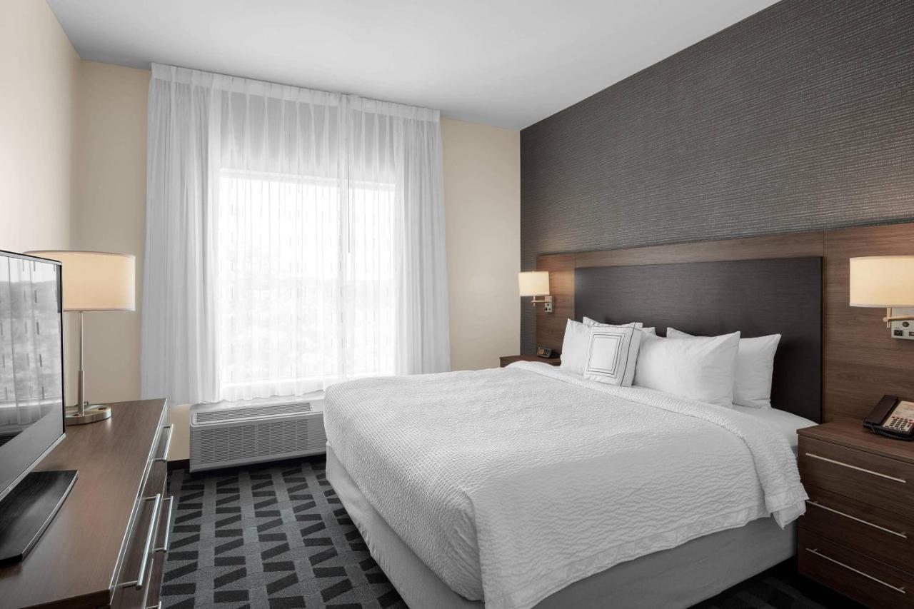 King Suite at TownePlace Suites by Marriott Charlotte Fort Mill