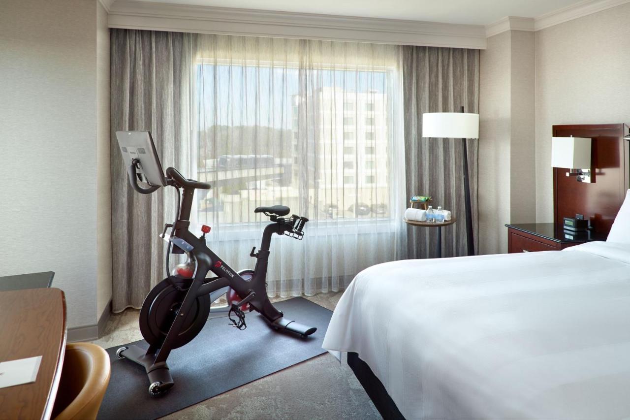 King Room at Atlanta Airport Marriott Gateway