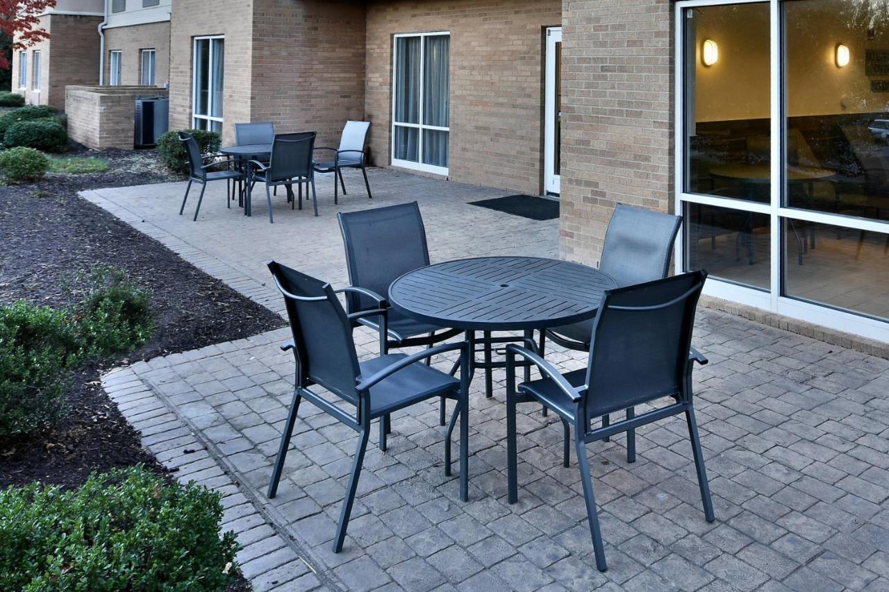 | Fairfield by Marriott Inn & Suites Richmond Innsbrook