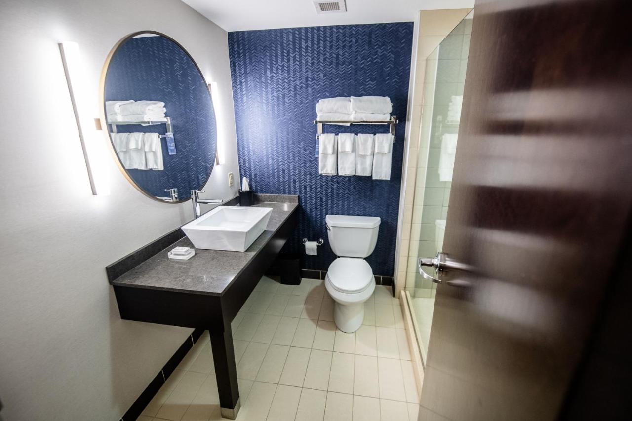 | Fairfield by Marriott Inn & Suites Washington Casino Area