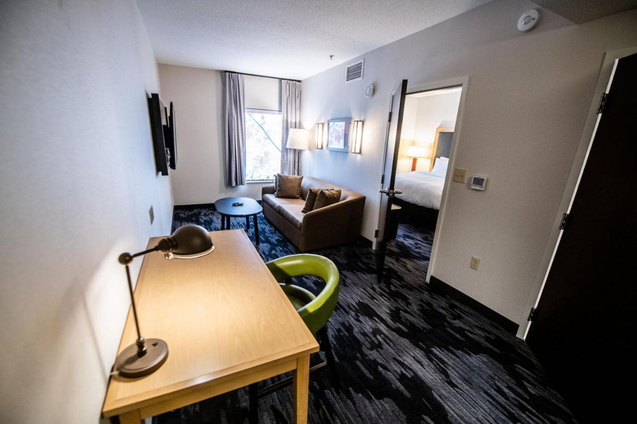 | Fairfield by Marriott Inn & Suites Washington Casino Area