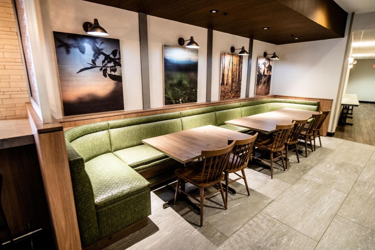 | Fairfield by Marriott Inn & Suites Washington Casino Area