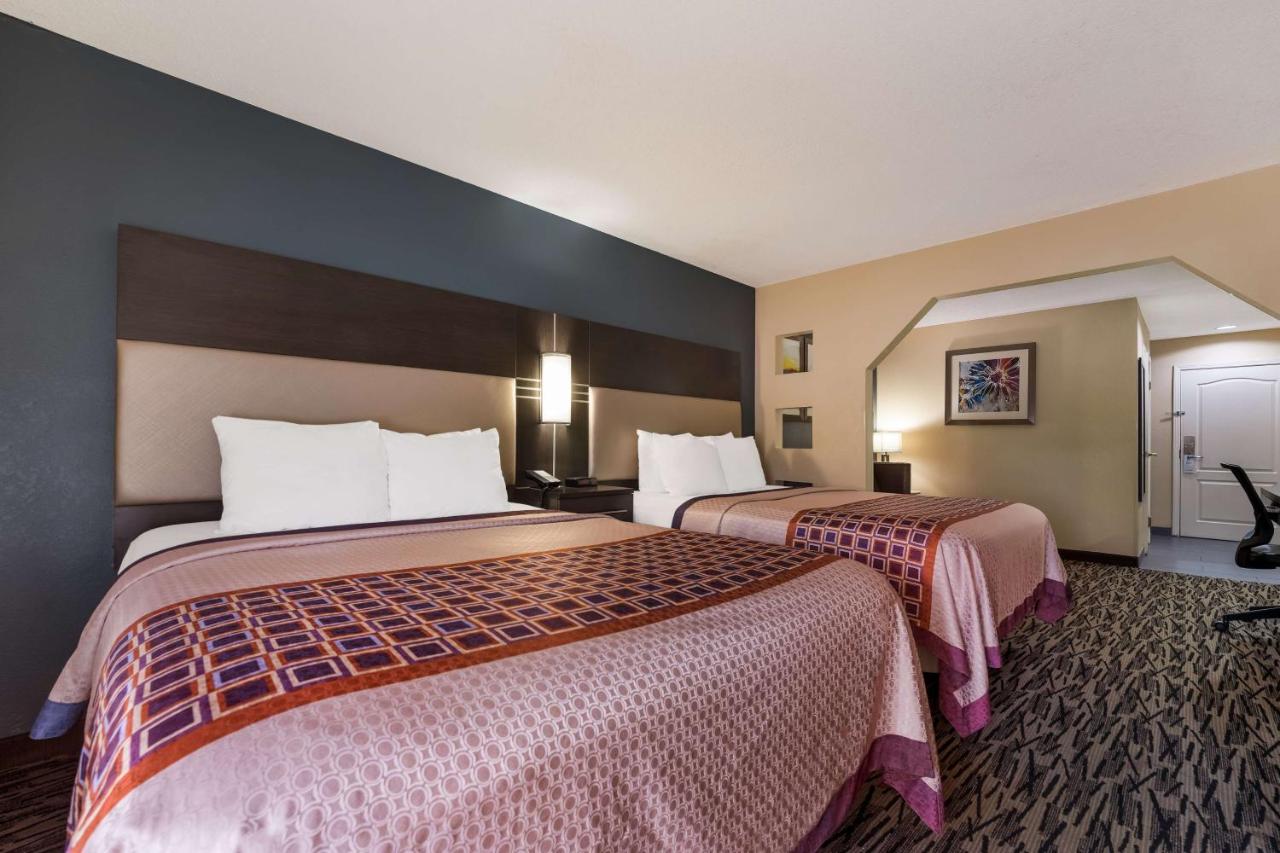 Queen Suite with Sofa Bed at Best Western Bradbury Inn & Suites