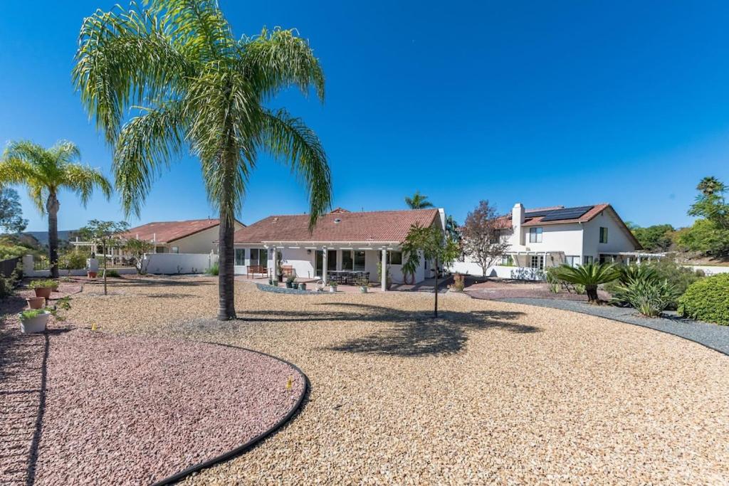 | Modern home in Bernardo Heights with club house amenities!