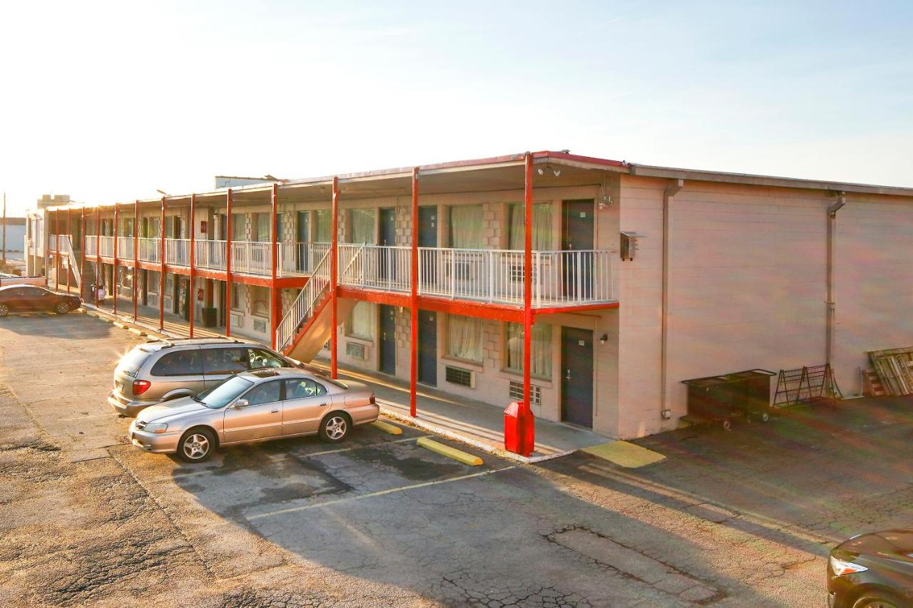 | Hotel Petersburg VA I-95 & E Washington St