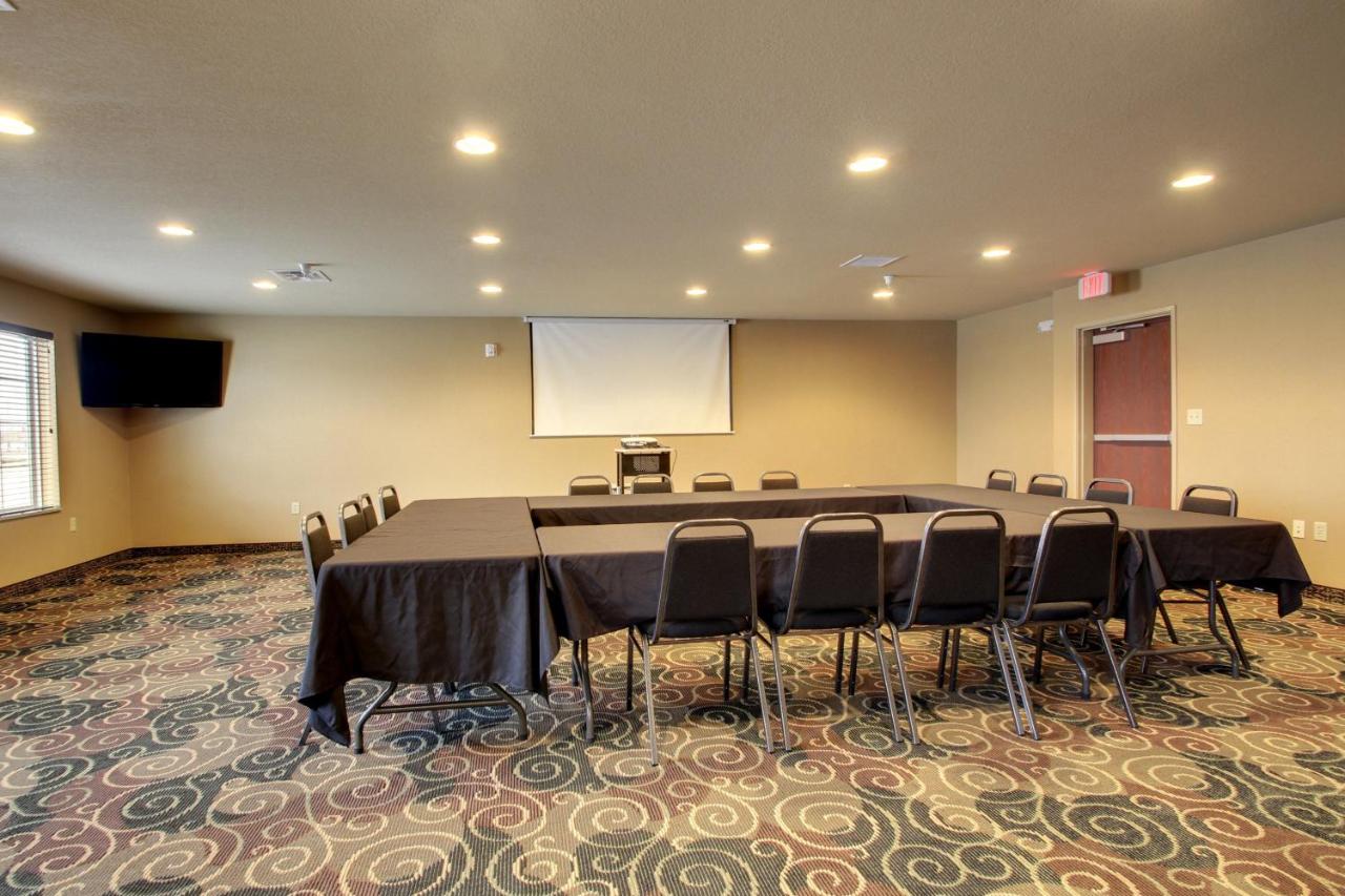 | Cobblestone Hotel & Suites - Waynesboro