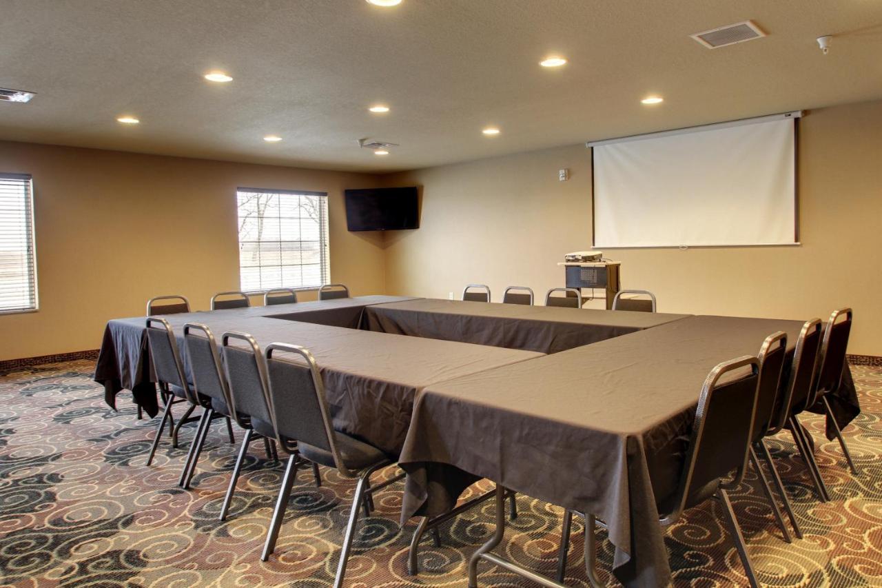 | Cobblestone Hotel & Suites - Waynesboro