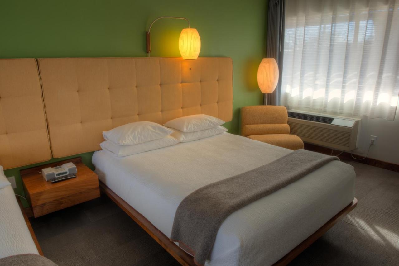 Queen Room with Two Queen Beds at Modern Hotel