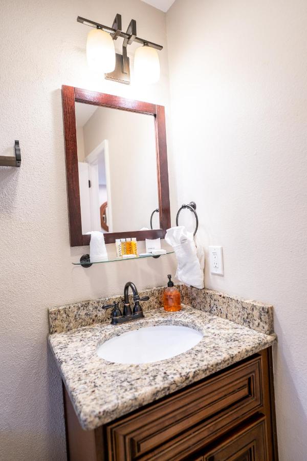 King Villa Unit 105 at The Capri at Siesta