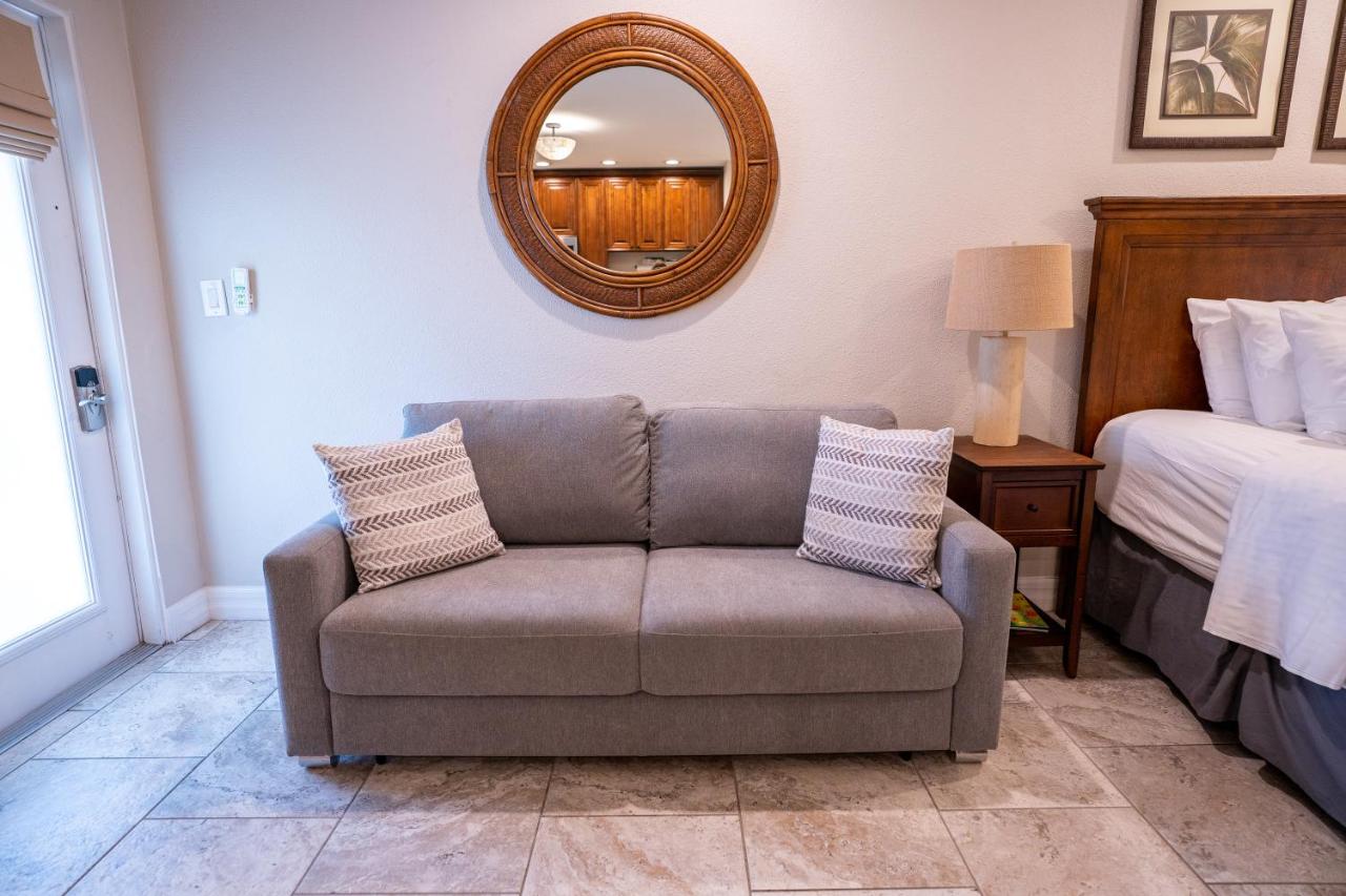 King Villa Unit 105 at The Capri at Siesta