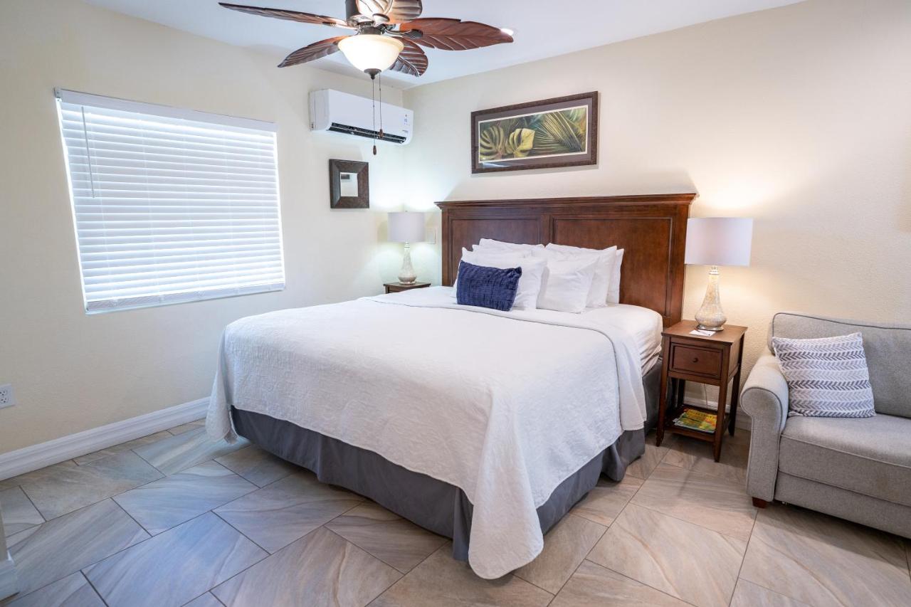 King Villa Unit 106 at The Capri at Siesta