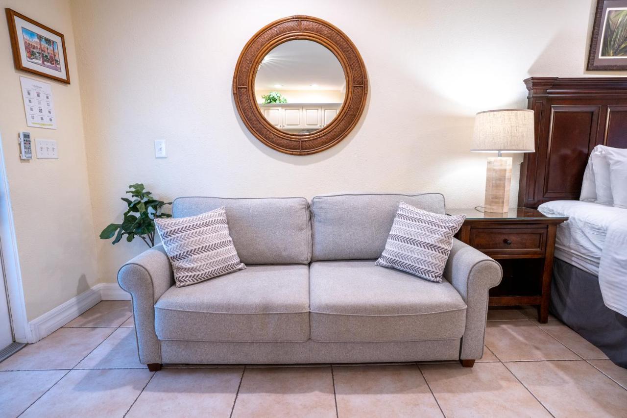 King Villa Unit 108 at The Capri at Siesta