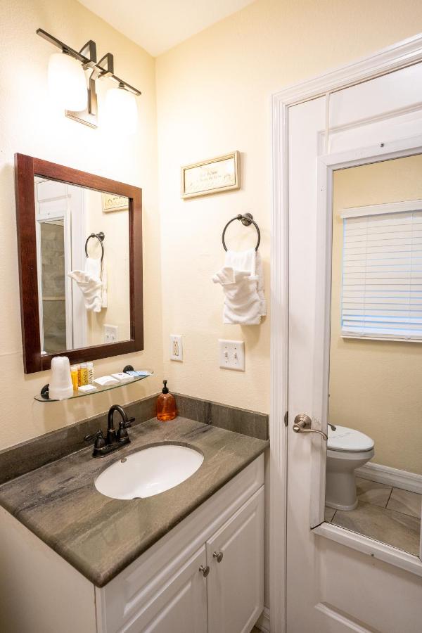 King Villa Unit 110 at The Capri at Siesta