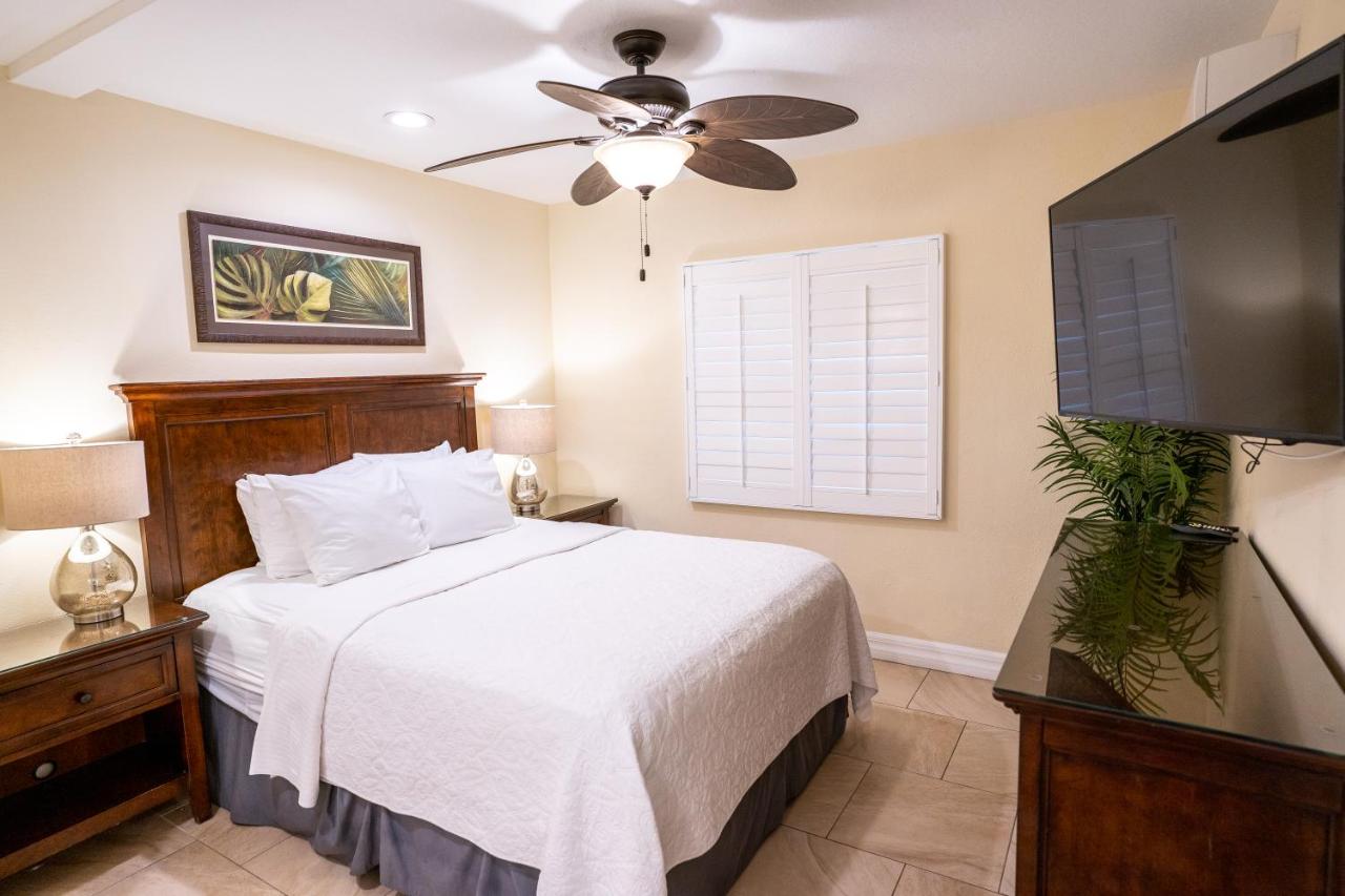 One-Bedroom Suite Unit 109 at The Capri at Siesta